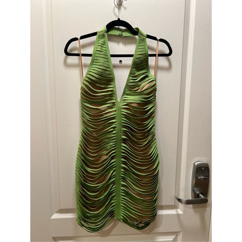 Elliatt Stella Halter Neck Mini Dress Green night out Party Dress size S NWT$249 - Picture 5 of 8